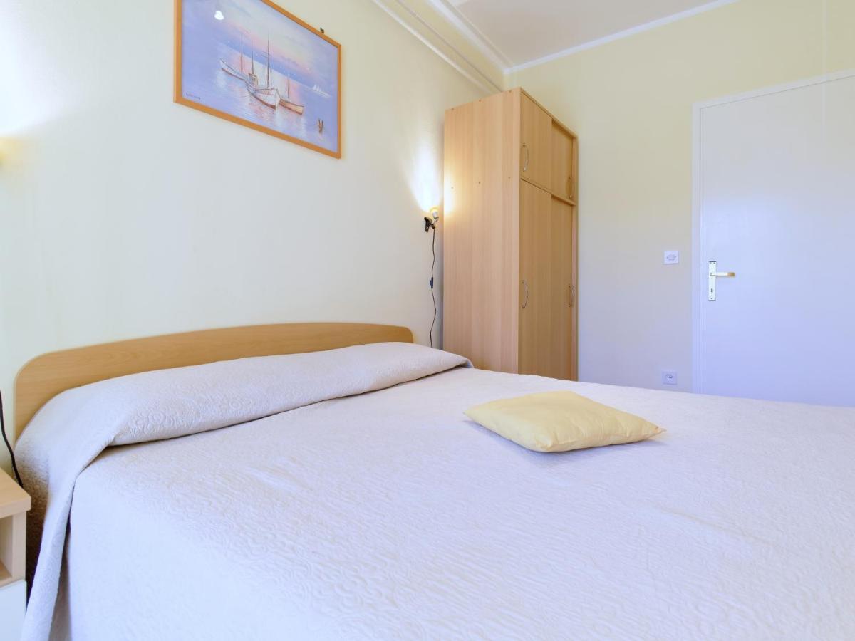 Apartments Marta By Rent Istria Novigrad  Ngoại thất bức ảnh